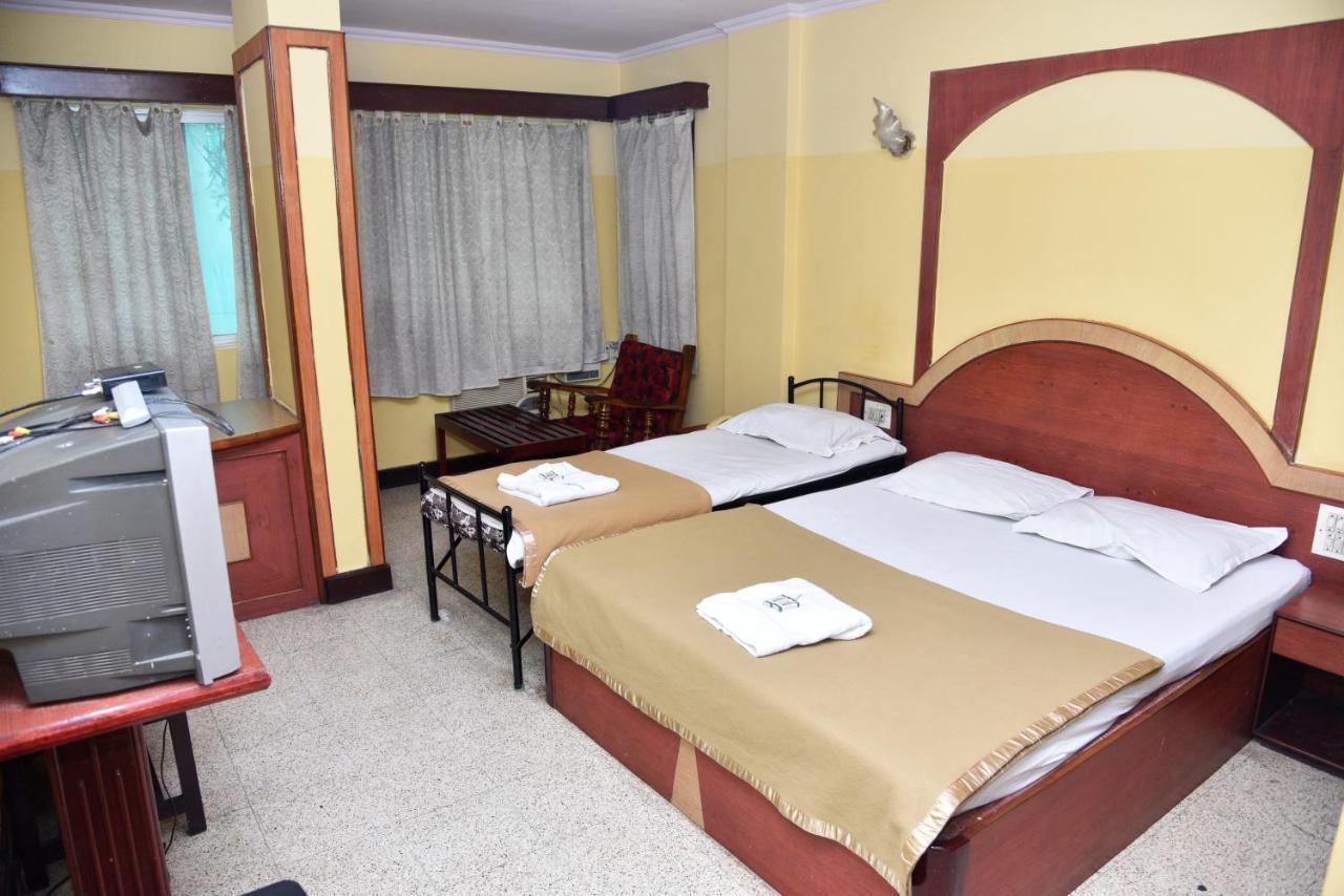 S S Residency Sr Nagar Kanteerava Stadium Mallya Hospital Vfs Global Tech Park Bangalore Hotell Exteriör bild